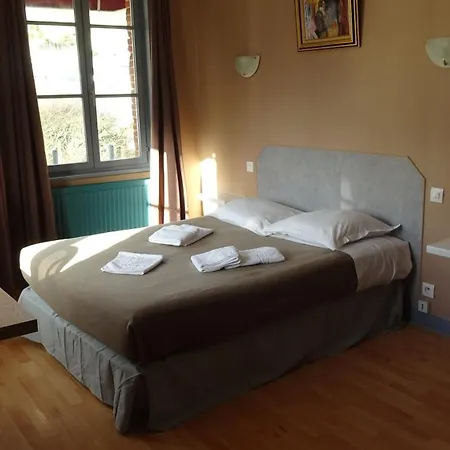 L'hotel De La Taverne * Étretat