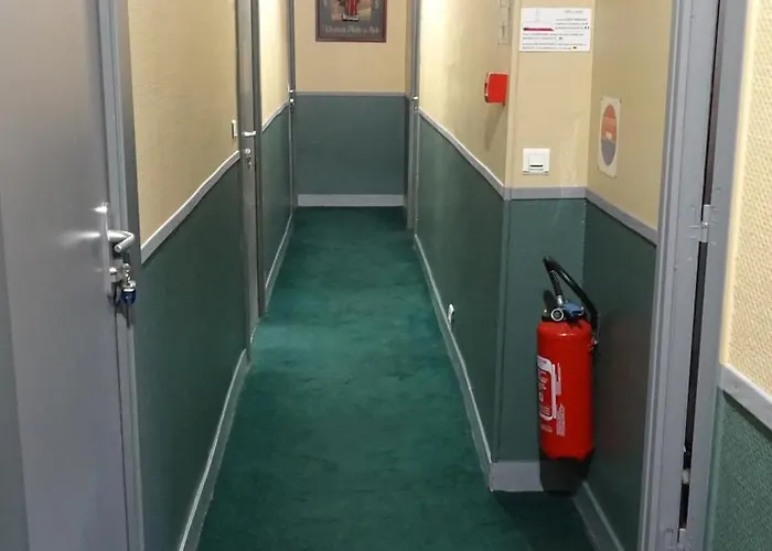 L'hotel De La Taverne Étretat