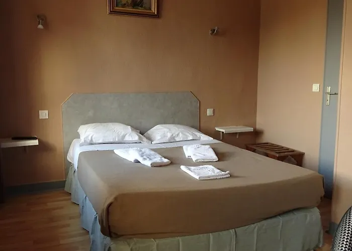 Отель L'hotel De La Taverne Этрета